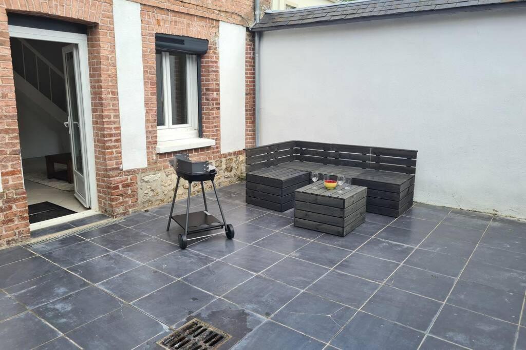 Maison De Ville Avec Gd Terrasse Sans Vis-A-Vis Le Mesnil-Esnard Exterior photo